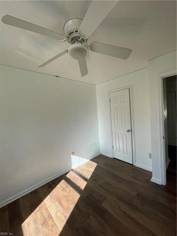 1521 Jameson DR, Virginia Beach, VA 23464