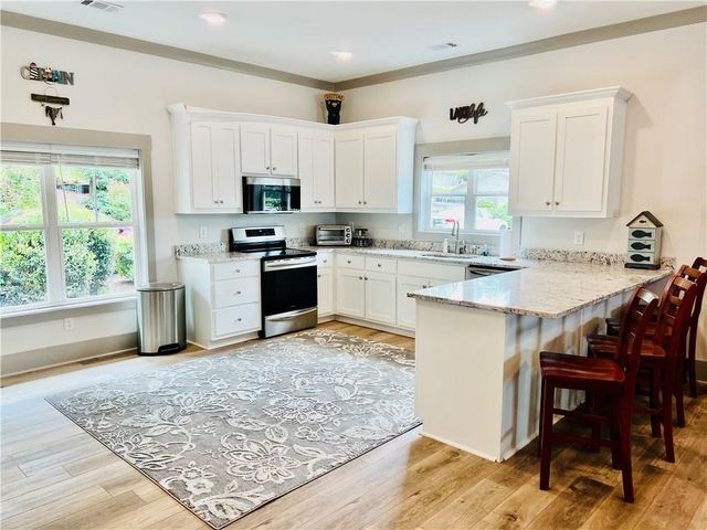 3243 Dogwood Lane, Hiawassee, GA 30546