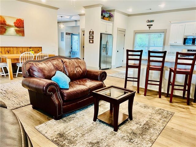 3243 Dogwood Lane, Hiawassee, GA 30546