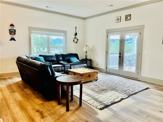 3243 Dogwood Lane, Hiawassee, GA 30546