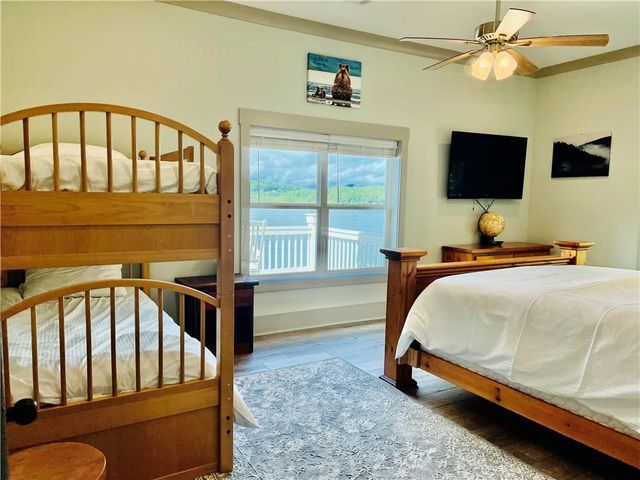 3243 Dogwood Lane, Hiawassee, GA 30546