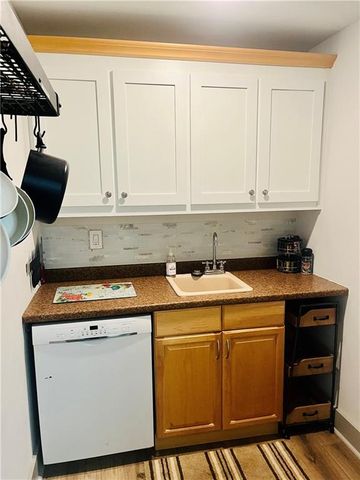 3243 Dogwood Lane, Hiawassee, GA 30546