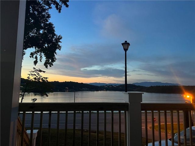 3243 Dogwood Lane, Hiawassee, GA 30546