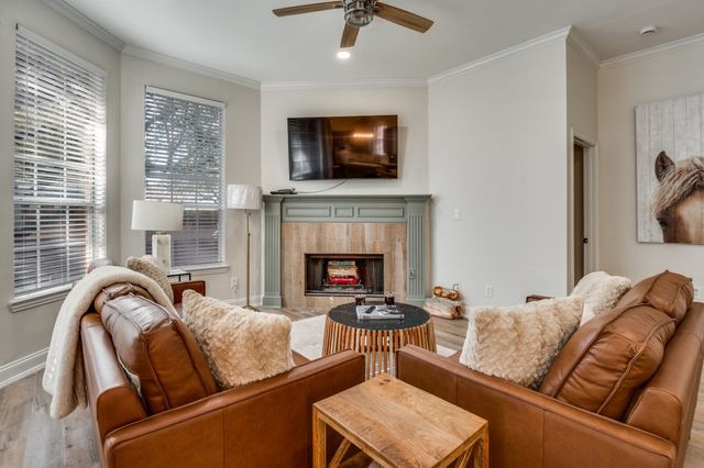 6637 Oakmont Court, Plano, TX 75093