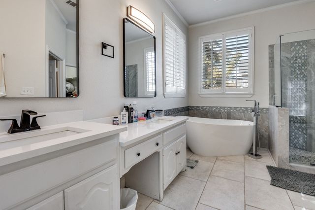 6637 Oakmont Court, Plano, TX 75093