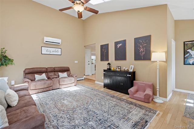 2448 Wallen Lane, North Bellmore, NY 11710