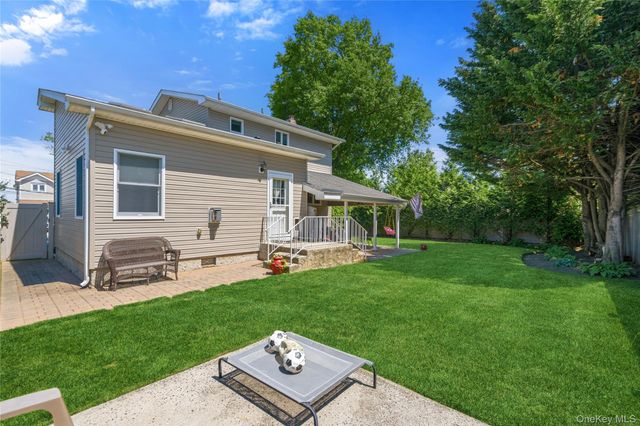 2448 Wallen Lane, North Bellmore, NY 11710