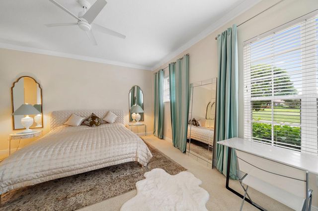 8406 MIRAMAR WAY 8406, Lakewood Ranch, FL 34202