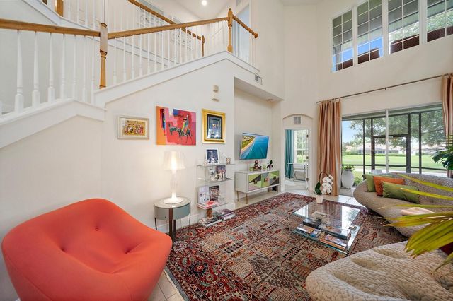 8406 MIRAMAR WAY 8406, Lakewood Ranch, FL 34202