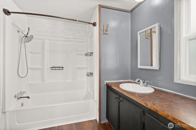 1605 Windsor Avenue, Centralia, WA 98531