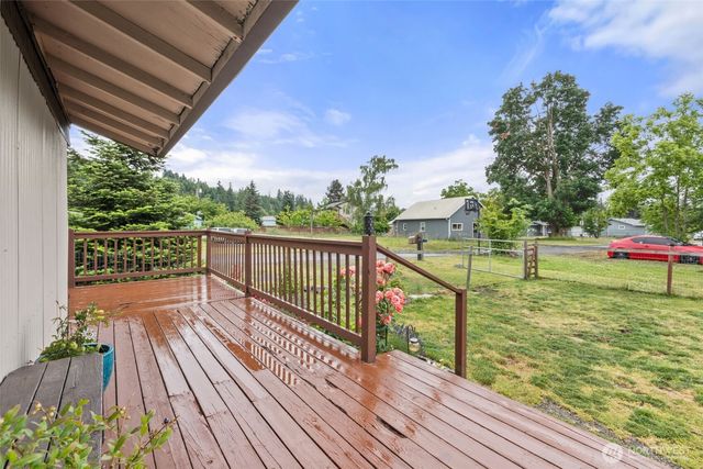 1605 Windsor Avenue, Centralia, WA 98531