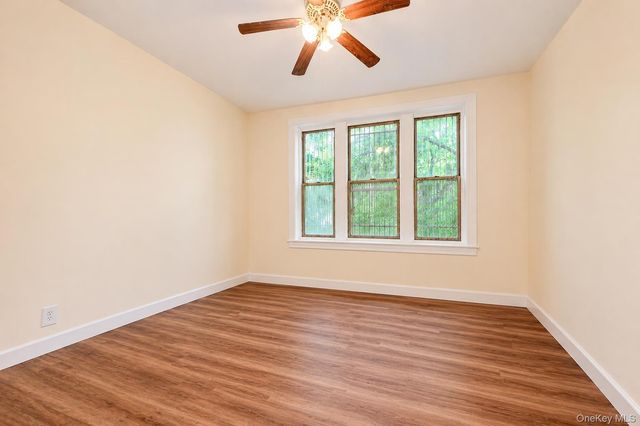 618 E 2nd Street, Brooklyn, NY 11218