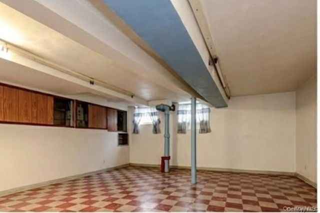 618 E 2nd Street, Brooklyn, NY 11218