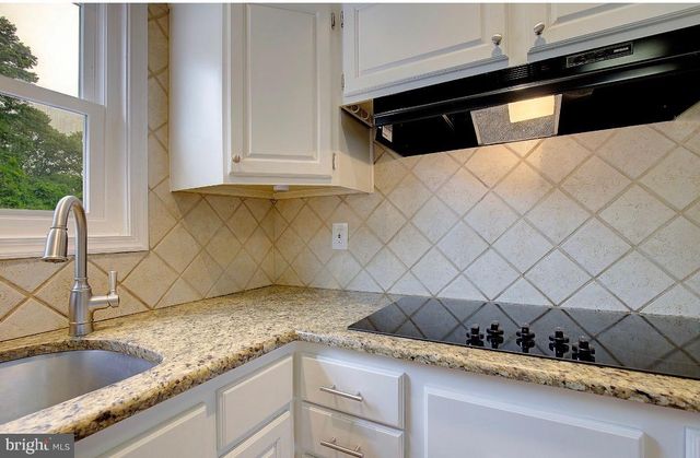 464 MARTIN DR, Millersville, MD 21108