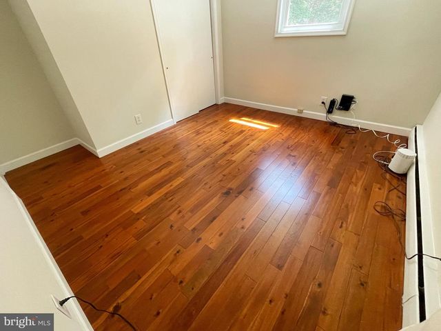 464 MARTIN DR, Millersville, MD 21108