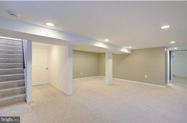 464 MARTIN DR, Millersville, MD 21108
