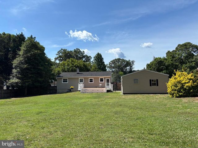 464 MARTIN DR, Millersville, MD 21108