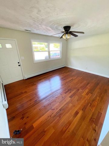 464 MARTIN DR, Millersville, MD 21108