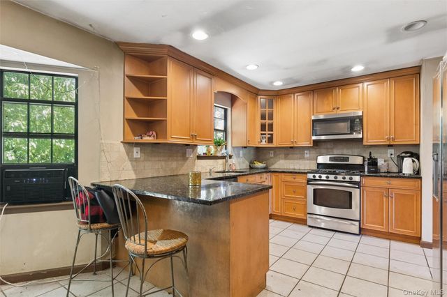 111 S Coleman Road, Centereach, NY 11720