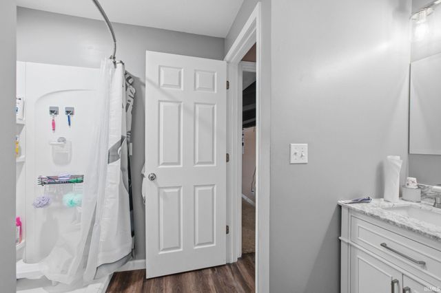 1009 E Montpelier Pike, Marion, IN 46953