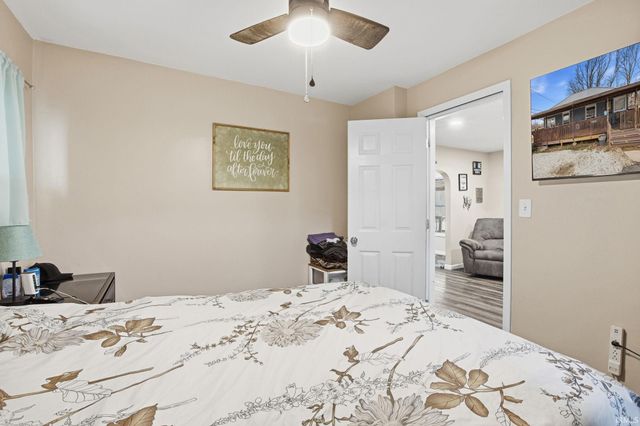 1009 E Montpelier Pike, Marion, IN 46953