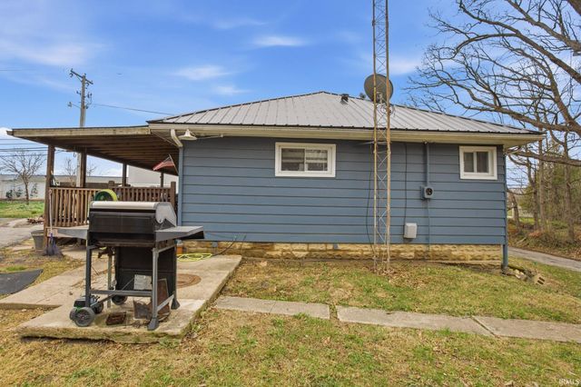 1009 E Montpelier Pike, Marion, IN 46953