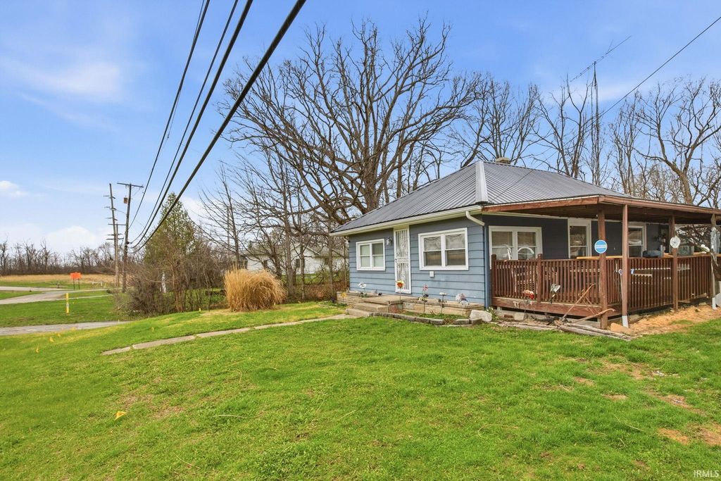 1009 E Montpelier Pike, Marion, IN 46953