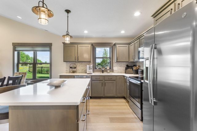 2909 Elgin Court, River Falls, WI 54022