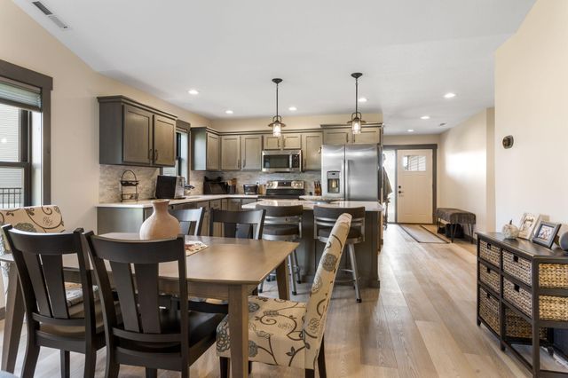 2909 Elgin Court, River Falls, WI 54022