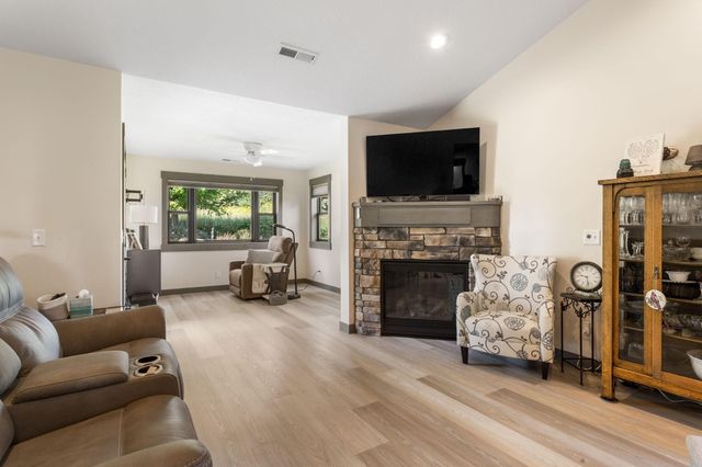 2909 Elgin Court, River Falls, WI 54022