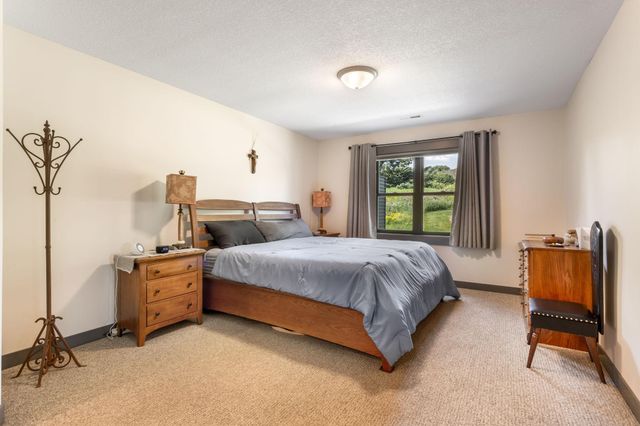 2909 Elgin Court, River Falls, WI 54022