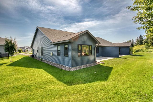 2909 Elgin Court, River Falls, WI 54022