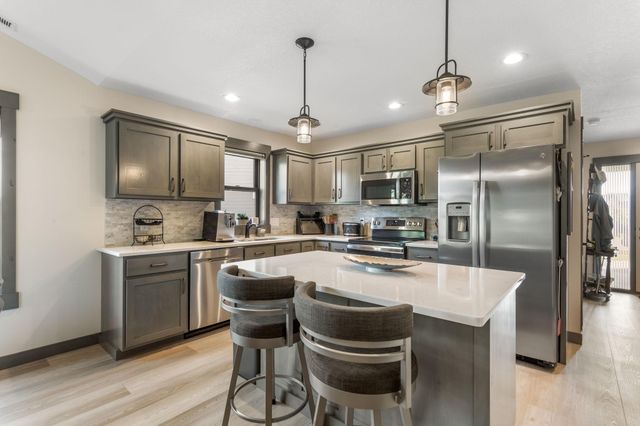 2909 Elgin Court, River Falls, WI 54022
