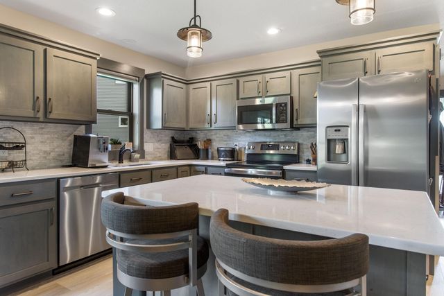 2909 Elgin Court, River Falls, WI 54022