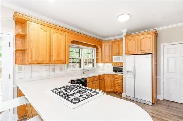 919 Bridgegate Drive NE, Marietta, GA 30068