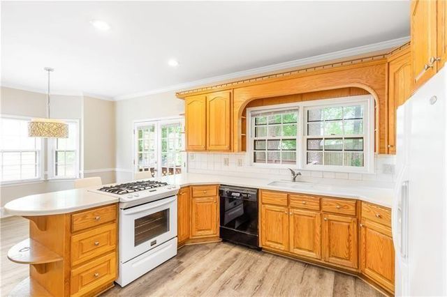 919 Bridgegate Drive NE, Marietta, GA 30068