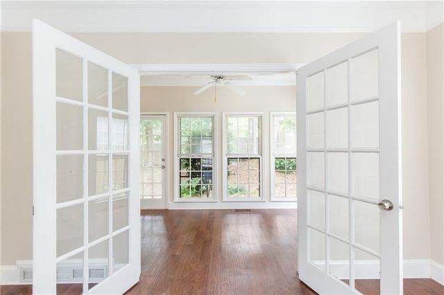 919 Bridgegate Drive NE, Marietta, GA 30068