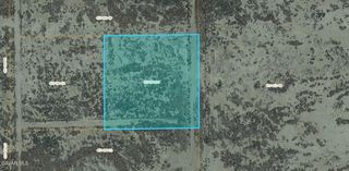 W 25th St W Street, Rosamond, CA 93560