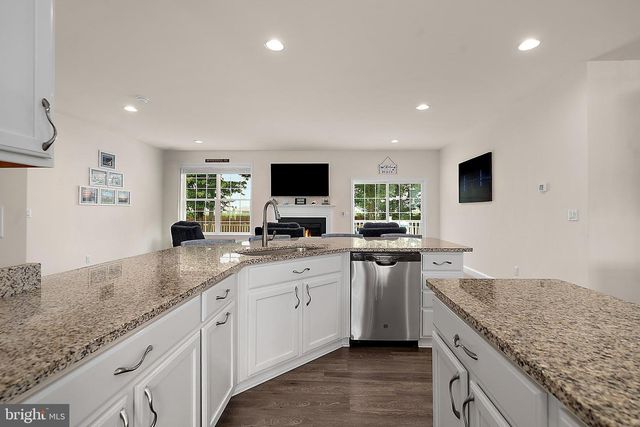 38523 BLUE HEN DR, Selbyville, DE 19975