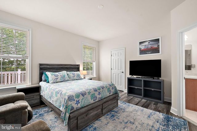 38523 BLUE HEN DR, Selbyville, DE 19975