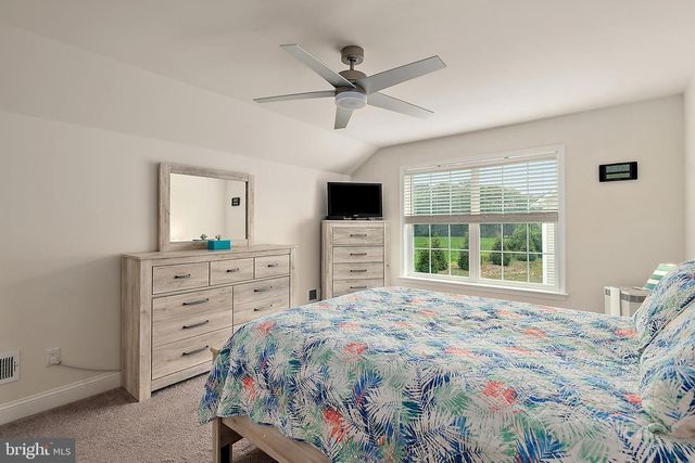 38523 BLUE HEN DR, Selbyville, DE 19975
