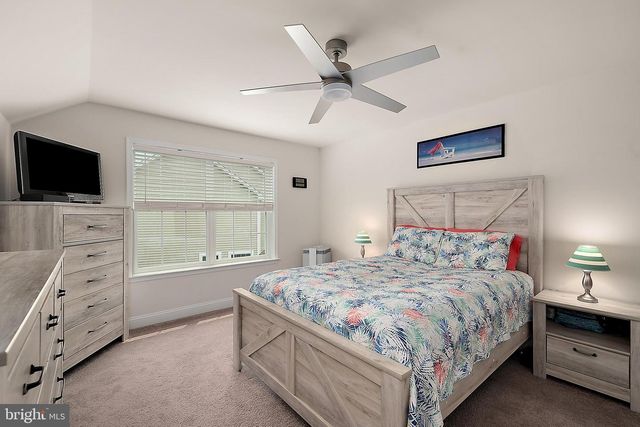 38523 BLUE HEN DR, Selbyville, DE 19975