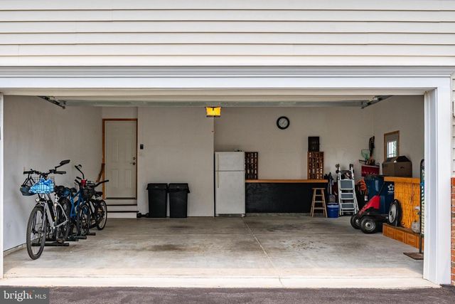 38523 BLUE HEN DR, Selbyville, DE 19975