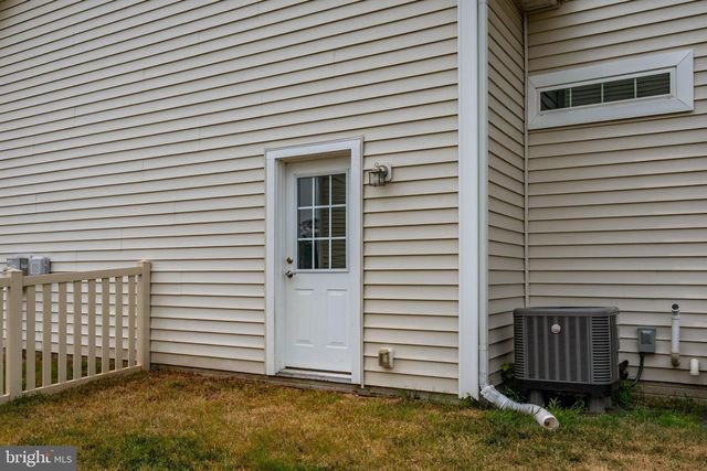 38523 BLUE HEN DR, Selbyville, DE 19975
