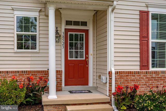 38523 BLUE HEN DR, Selbyville, DE 19975