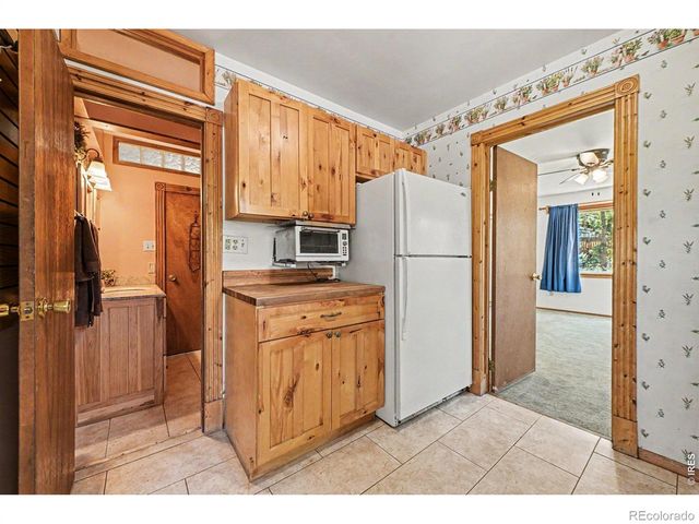 19 Pipers Canyon Rd Road, Glen Haven, CO 80532