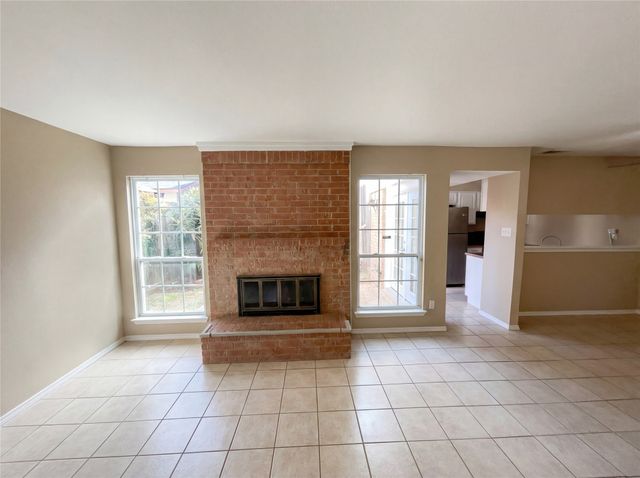 2962 Antares Circle, Garland, TX 75044