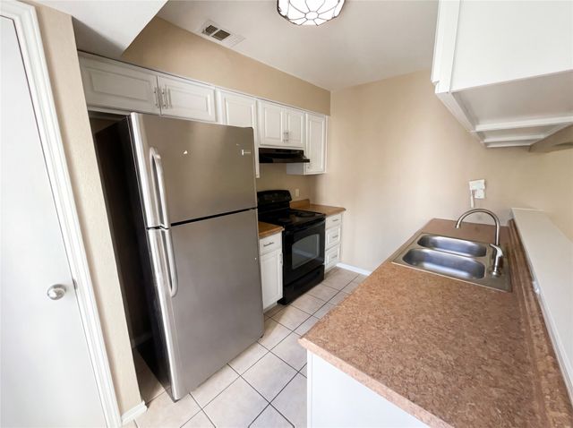 2962 Antares Circle, Garland, TX 75044