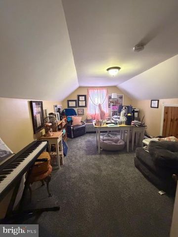 201 PRINCETON RD, Audubon, NJ 08106