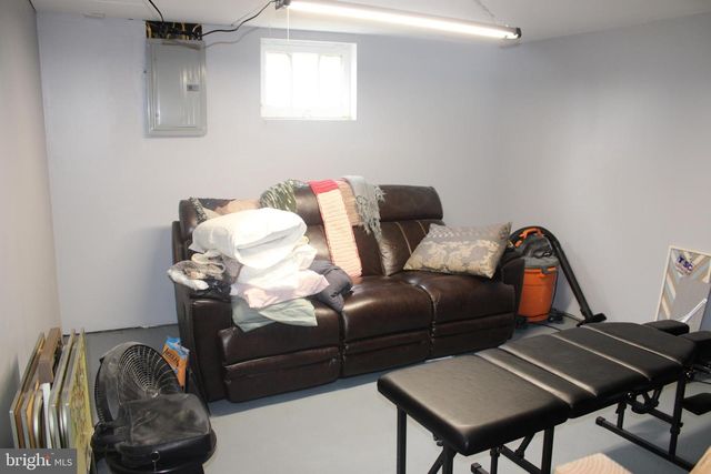 201 PRINCETON RD, Audubon, NJ 08106